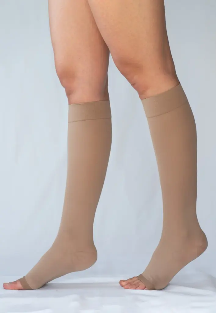 Mini Media 140 compresión 18/22=15/20 mmHg Varimed 4 Savane