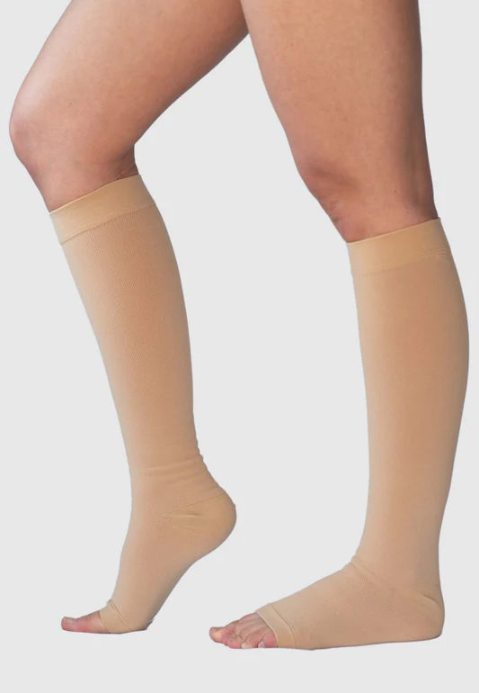 Media 280 punta abierta con calzador compresión 20/30 mmHg Varimed 3 Beige